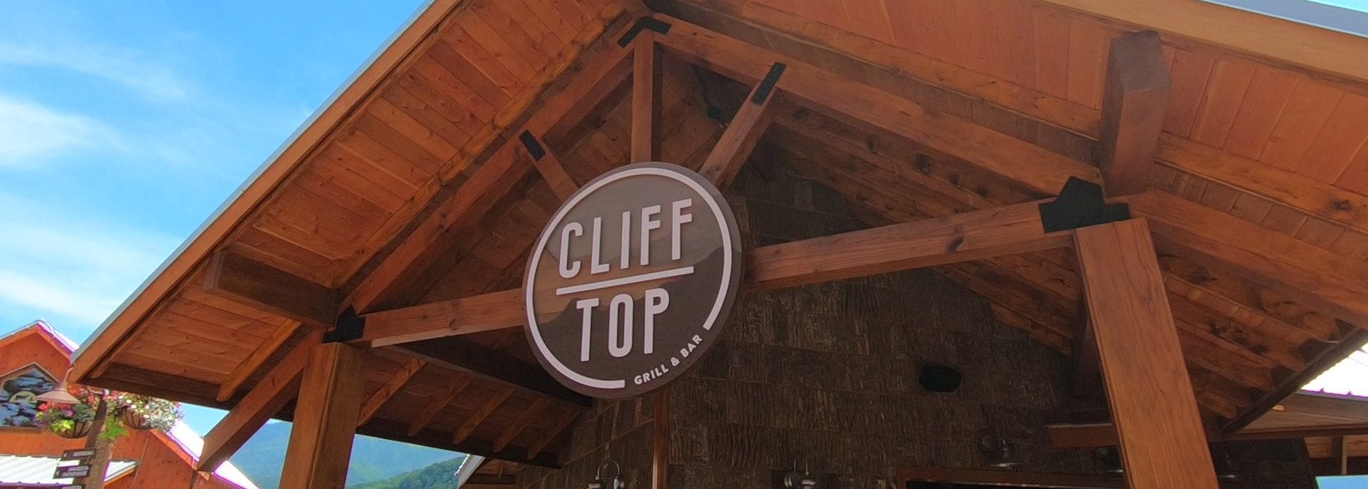 Cliff Top Relax Gatlinburg